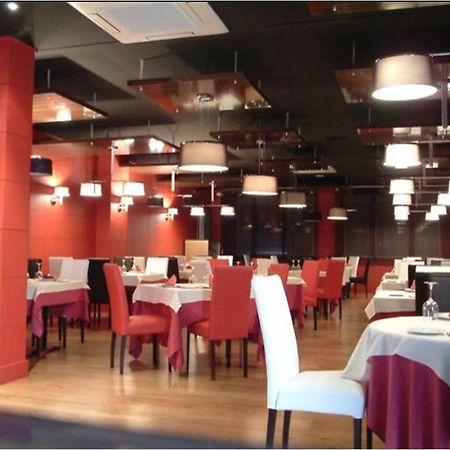Hotel Area Serrano Buniel エクステリア 写真