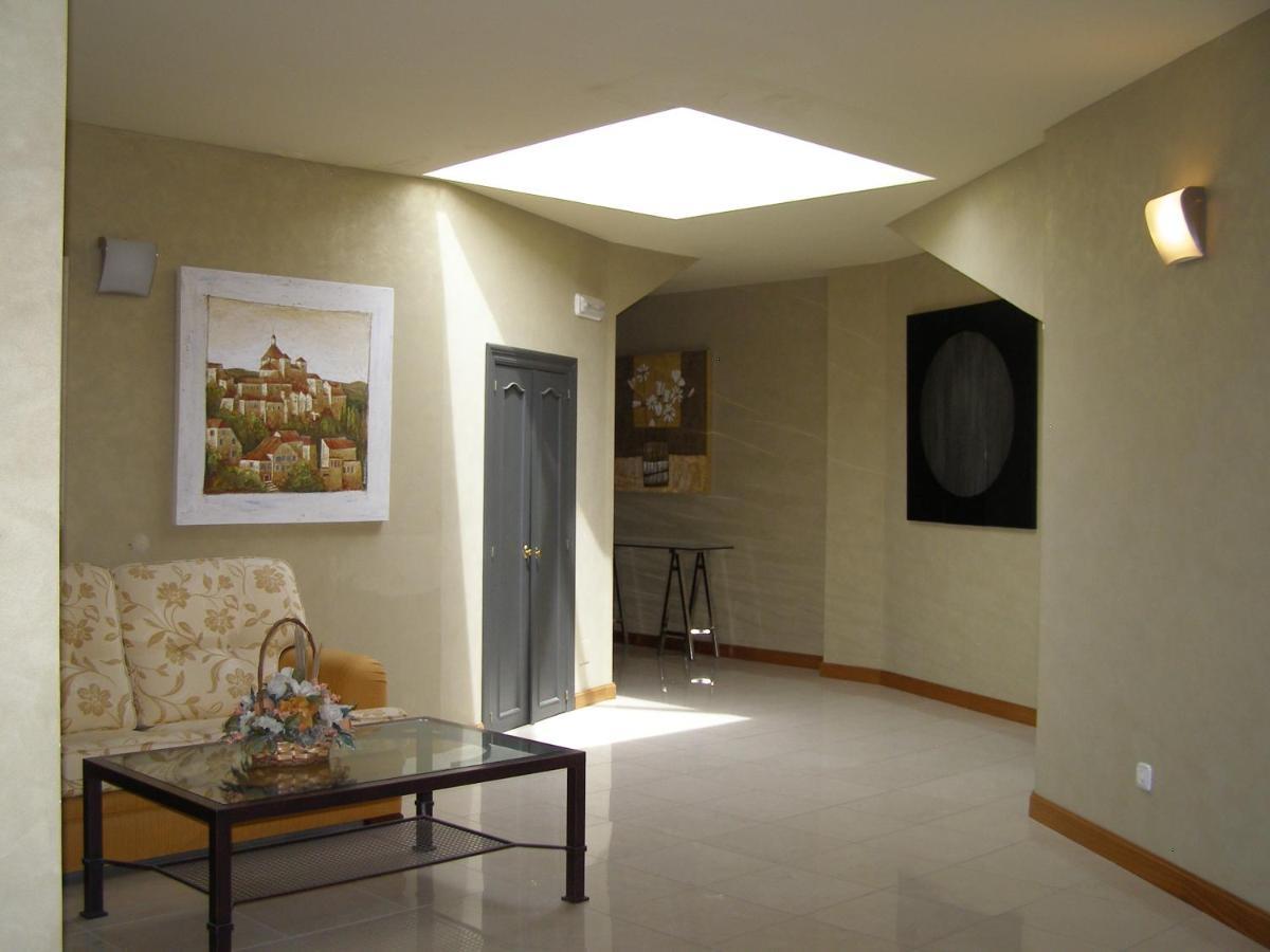 Hotel Area Serrano Buniel エクステリア 写真